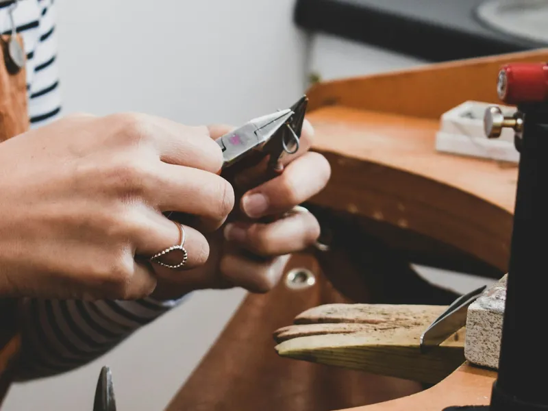 Bali: Canggu Silver Jewelry Making Class with Gold Plated